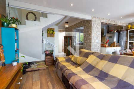 Sala de casa à venda com 3 quartos, 130m² em Vila Ipojuca, São Paulo