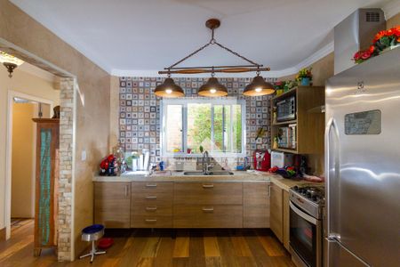 Casa à venda com 130m², 3 quartos e 2 vagasCozinha