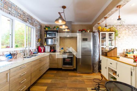 Casa à venda com 130m², 3 quartos e 2 vagasCozinha