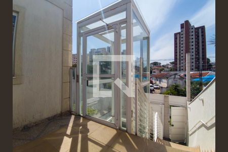 Casa à venda com 130m², 3 quartos e 2 vagasElevador