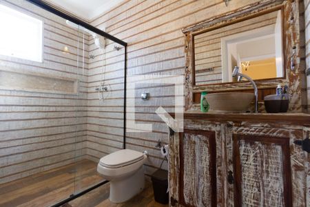 Casa à venda com 130m², 3 quartos e 2 vagasBanheiro da Suíte