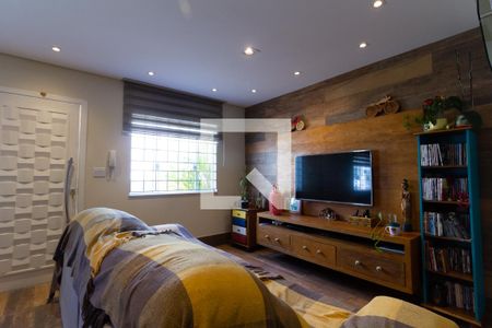 Sala de casa à venda com 3 quartos, 130m² em Vila Ipojuca, São Paulo