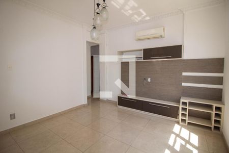 Sala de apartamento à venda com 2 quartos, 67m² em Vila Isabel, Rio de Janeiro