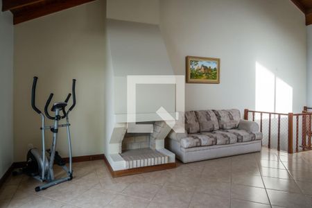 Casa à venda com 222m², 5 quartos e 4 vagas Casa à venda com 222m², 5 quartos e 4 vagasSótão