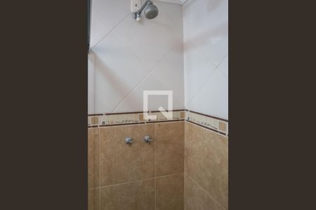 Casa à venda com 222m², 5 quartos e 4 vagas Casa à venda com 222m², 5 quartos e 4 vagasBanheiro Social 2