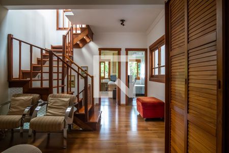 Sala íntima de casa à venda com 5 quartos, 222m² em Ipanema, Porto Alegre