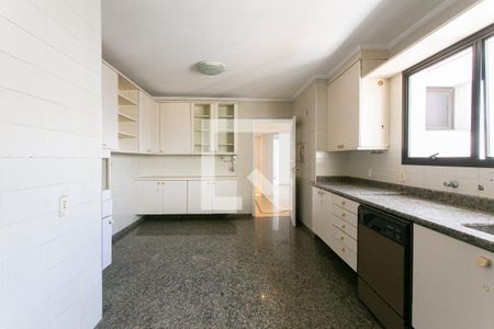 Apartamento à venda com 400m², 5 quartos e 4 vagasCozinha