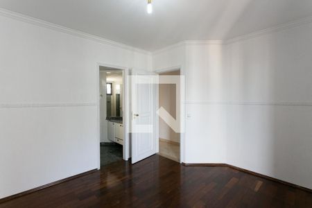 Apartamento à venda com 400m², 5 quartos e 4 vagasSuíte 3