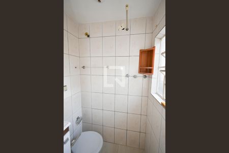 Casa para alugar com 70m², 2 quartos e sem vaga Casa para alugar com 70m², 2 quartos e sem vagaBanheiro