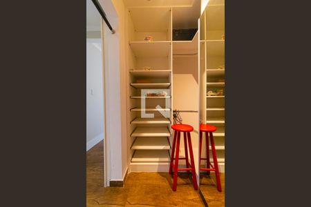 Apartamento para alugar com 88m², 2 quartos e 1 vaga Apartamento para alugar com 88m², 2 quartos e 1 vagaCloset