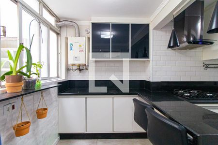 Apartamento para alugar com 88m², 2 quartos e 1 vaga Apartamento para alugar com 88m², 2 quartos e 1 vagaCozinha e Área de Serviço