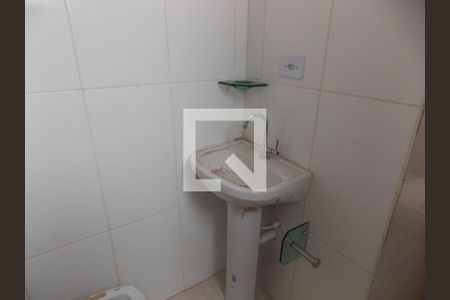 Apartamento para alugar com 46m², 2 quartos e sem vagaBanheiro