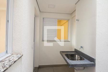 Apartamento à venda com 32m², 2 quartos e 1 vaga Apartamento à venda com 32m², 2 quartos e 1 vagaÁrea de Serviço