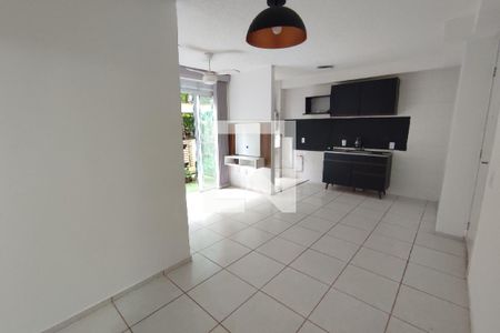 Sala de apartamento à venda com 2 quartos, 47m² em Curicica, Rio de Janeiro