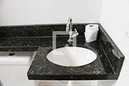 Apartamento à venda com 40m², 2 quartos e sem vagaBanheiro