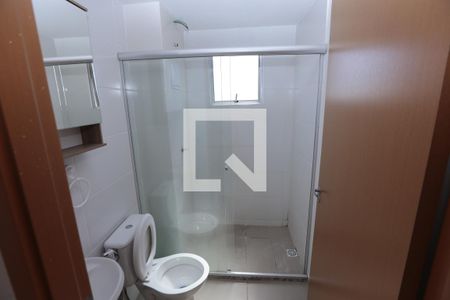 Banheiro de apartamento para alugar com 2 quartos, 49m² em Araguaia, Belo Horizonte
