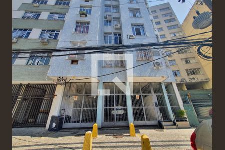 Apartamento à venda com 70m², 2 quartos e sem vagaFachada