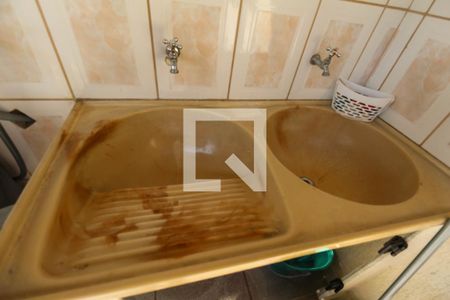 Casa à venda com 280m², 5 quartos e 4 vagas Casa à venda com 280m², 5 quartos e 4 vagasÁrea de Serviço 2