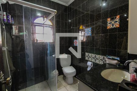 Casa à venda com 280m², 5 quartos e 4 vagas Casa à venda com 280m², 5 quartos e 4 vagasBanheiro