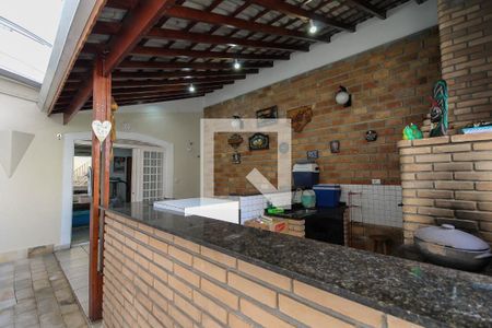 Casa à venda com 280m², 5 quartos e 4 vagas Casa à venda com 280m², 5 quartos e 4 vagasChurrasqueira