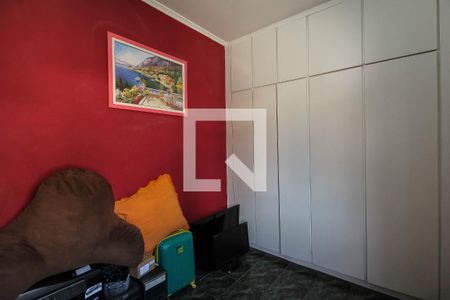 Casa à venda com 280m², 5 quartos e 4 vagas Casa à venda com 280m², 5 quartos e 4 vagasQuarto 2