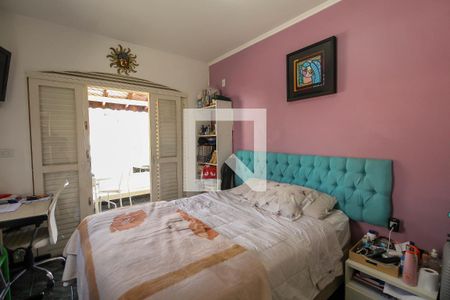 Casa à venda com 280m², 5 quartos e 4 vagas Casa à venda com 280m², 5 quartos e 4 vagasQuarto 4