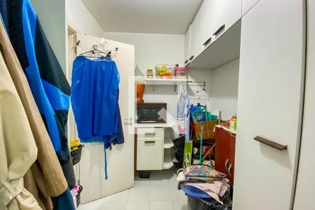 Apartamento à venda com 130m², 3 quartos e 2 vagasQuarto de Serviço