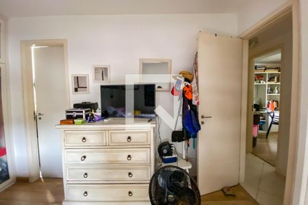 Apartamento à venda com 130m², 3 quartos e 2 vagasSuíte 