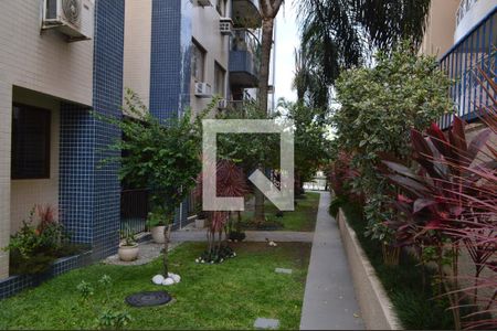 Apartamento à venda com 73m², 2 quartos e 1 vagaÁrea comum