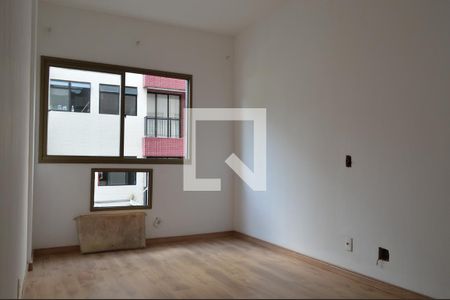 Apartamento à venda com 73m², 2 quartos e 1 vagaSuíte 