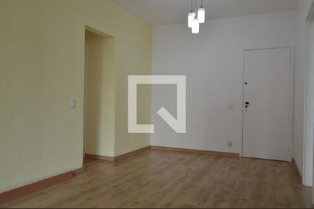 Apartamento à venda com 73m², 2 quartos e 1 vagaSala