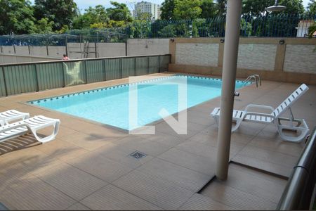 Apartamento à venda com 73m², 2 quartos e 1 vagaÁrea comum - Piscina