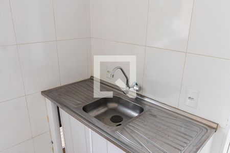 Sala e Cozinha de casa de condomínio para alugar com 1 quarto, 45m² em Vila São José, São Paulo