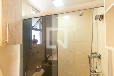 Apartamento para alugar com 54m², 2 quartos e 1 vaga Apartamento para alugar com 54m², 2 quartos e 1 vagaDetalhe do Banheiro Social