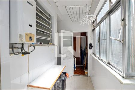 Apartamento à venda com 70m², 2 quartos e sem vaga Apartamento à venda com 70m², 2 quartos e sem vagaárea de serviço