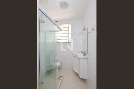 Apartamento à venda com 70m², 2 quartos e sem vaga Apartamento à venda com 70m², 2 quartos e sem vagaBanheiro