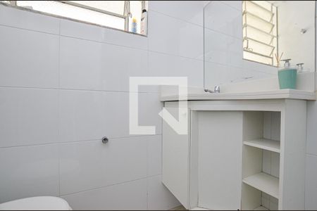 Apartamento à venda com 70m², 2 quartos e sem vaga Apartamento à venda com 70m², 2 quartos e sem vagaBanheiro