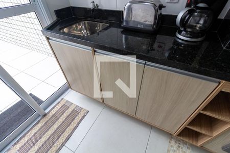 Apartamento para alugar com 100m², 1 quarto e 1 vaga Apartamento para alugar com 100m², 1 quarto e 1 vagaDetalhe da área de serviço