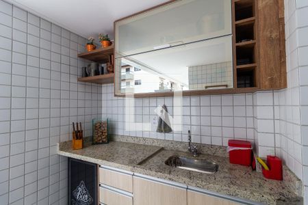 Apartamento para alugar com 100m², 1 quarto e 1 vaga Apartamento para alugar com 100m², 1 quarto e 1 vagaDetalhe da varanda