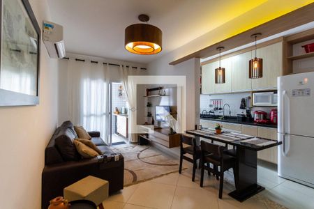 Sala de apartamento para alugar com 1 quarto, 100m² em Ocian, Praia Grande