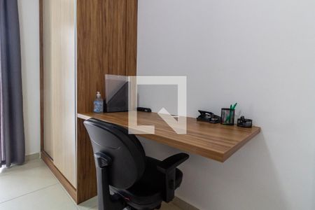 Apartamento para alugar com 100m², 1 quarto e 1 vaga Apartamento para alugar com 100m², 1 quarto e 1 vagaDetalhe da suíte