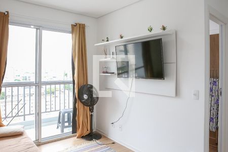 Sala e Cozinha de apartamento para alugar com 1 quarto, 28m² em Água Branca, São Paulo