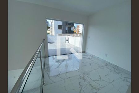 Apartamento à venda com 3 quartos, 172m² em Barreiro, Belo Horizonte