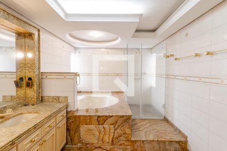 Apartamento para alugar com 490m², 4 quartos e 5 vagasBanheiro da Suíte 2