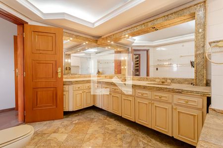 Apartamento para alugar com 490m², 4 quartos e 5 vagasBanheiro da Suíte 2