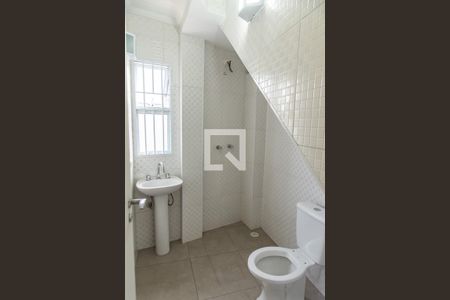 Casa à venda com 137m², 3 quartos e sem vagaBanheiro