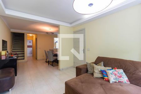 Sala de casa de condomínio para alugar com 4 quartos, 230m² em Jardim Olympia, São Paulo