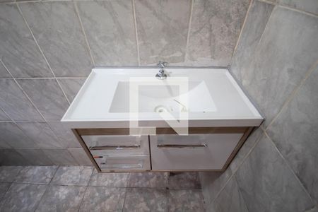Banheiro de casa à venda com 1 quarto, 120m² em Pestana, Osasco