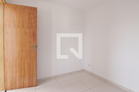 Quarto de apartamento para alugar com 2 quartos, 38m² em Parque Cisper, São Paulo