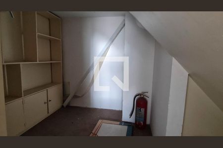 Apartamento à venda com 219m², 3 quartos e 1 vaga Apartamento à venda com 219m², 3 quartos e 1 vagaTerraço - Despensa